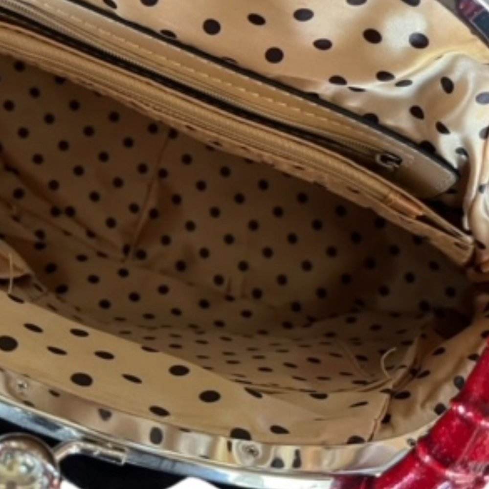 Red Bag - Picture 4 of 4